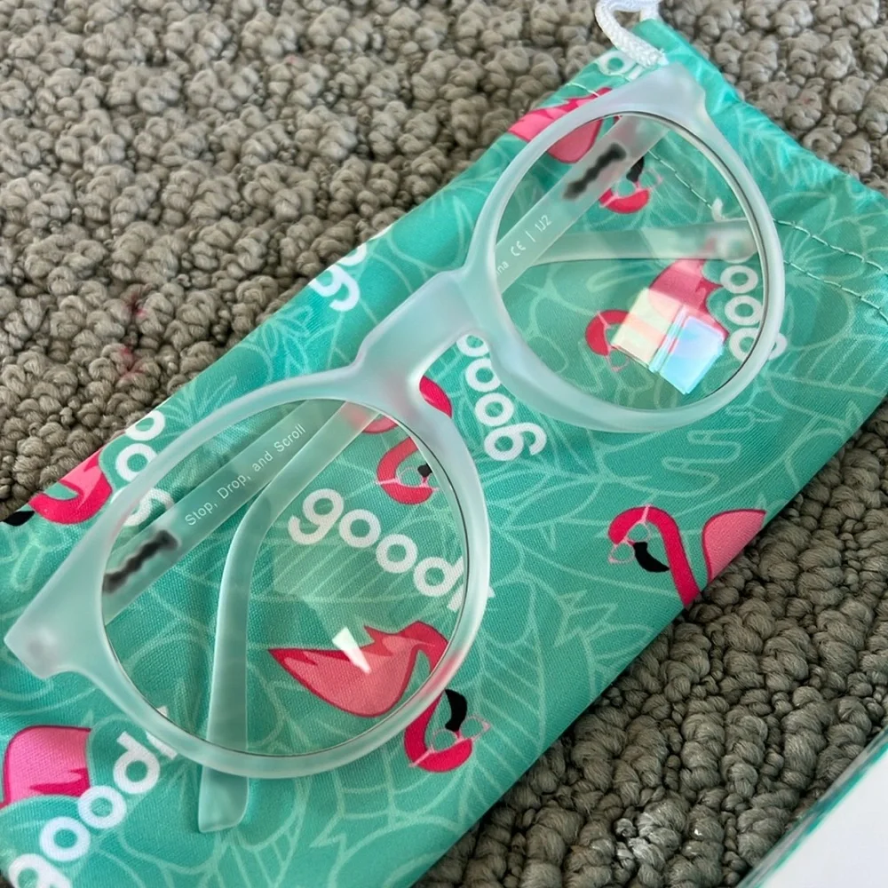 Goodr Clear Sunglasses with Blue Light Protection - Picture 4 of 6